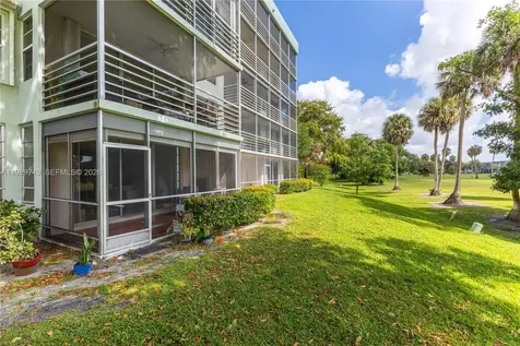 806 Cypress Grove Lane Pompano Beach FL 33069
