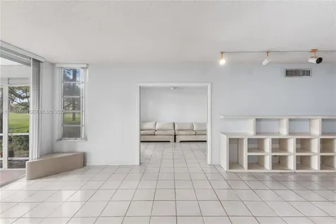 806 Cypress Grove Lane Pompano Beach FL 33069