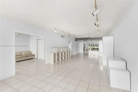 806 Cypress Grove Lane Pompano Beach FL 33069