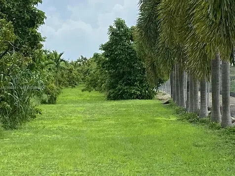 Xxxxx SW 184 Street Miami FL 33187