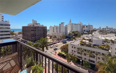 1800 Collins Avenue Miami Beach FL 33139