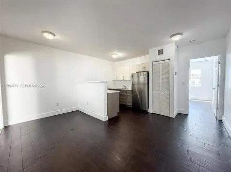 1040 NW 3rd Avenue Miami FL 33136