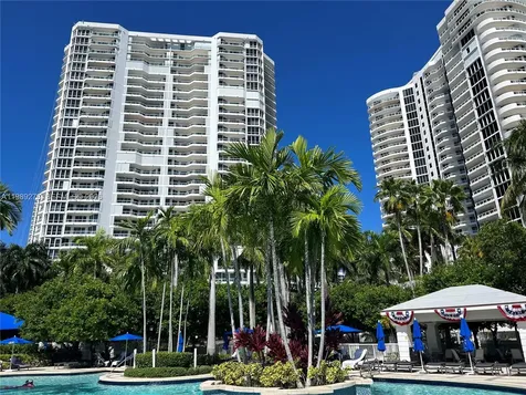 21050 Point Place Aventura FL 33180