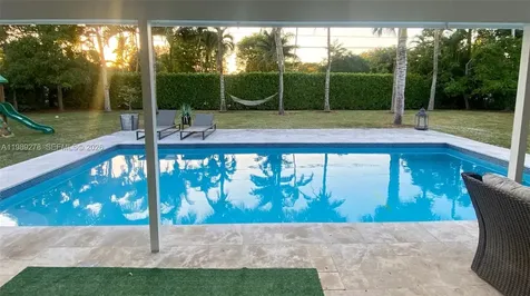 15720 SW 87th Court Palmetto Bay FL 33157