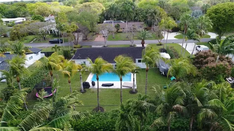 15720 SW 87th Court Palmetto Bay FL 33157