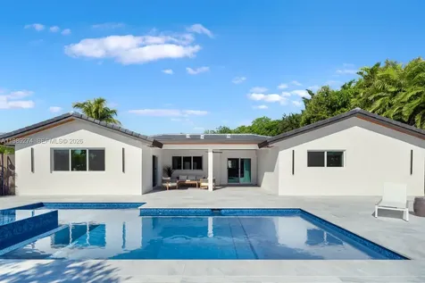 19721 NE 23 Avenue Miami FL 33180