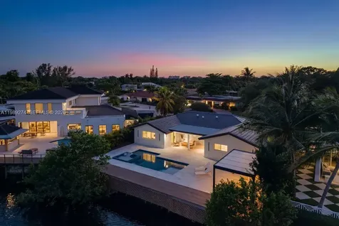 19721 NE 23 Avenue Miami FL 33180