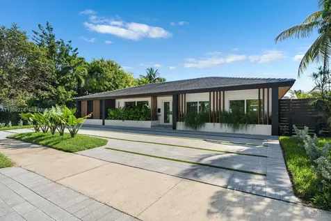 19721 NE 23 Avenue Miami FL 33180