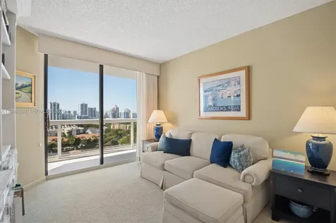 20185 E Country Club Drive Aventura FL 33180