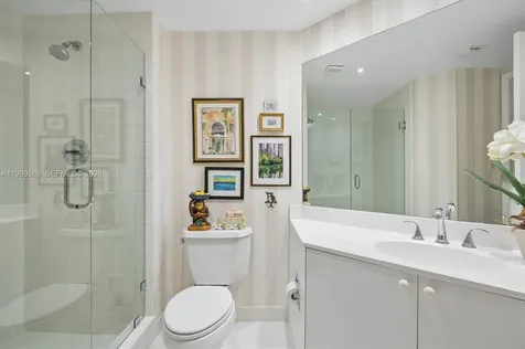 20185 E Country Club Drive Aventura FL 33180
