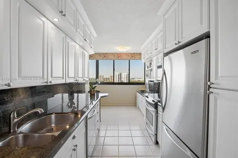 20185 E Country Club Drive Aventura FL 33180