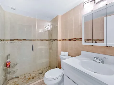 3140 S Ocean Drive Hallandale Beach FL 33009