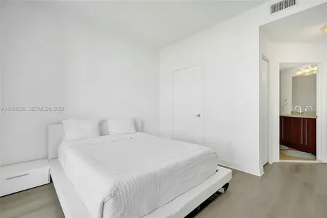 1111 SW 1st Avenue Miami FL 33130