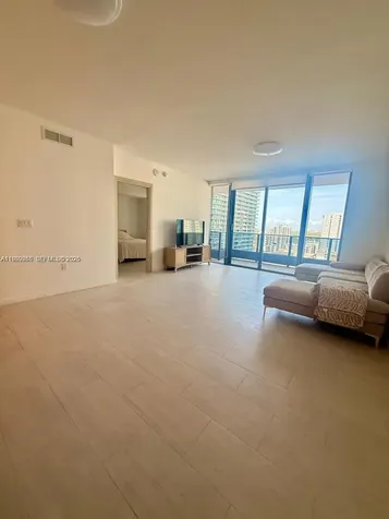 1000 Brickell Plaza Miami FL 33131