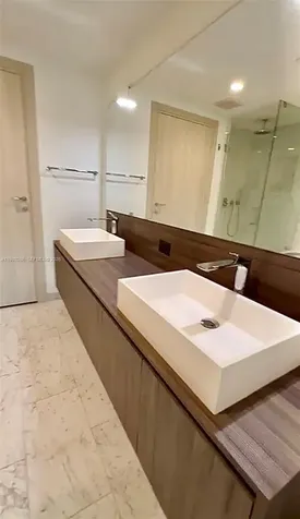 1000 Brickell Plaza Miami FL 33131