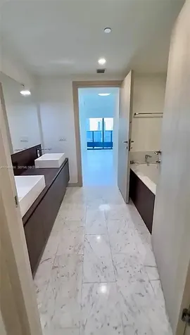 1000 Brickell Plaza Miami FL 33131