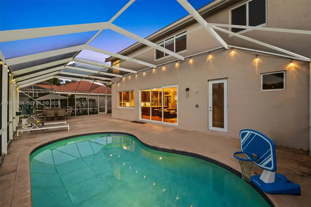 10237 NW 53rd Court Coral Springs FL 33076