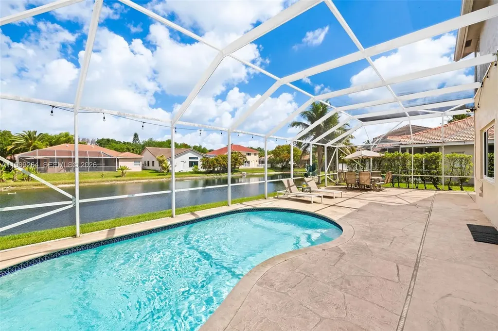 10237 NW 53rd Court Coral Springs FL 33076
