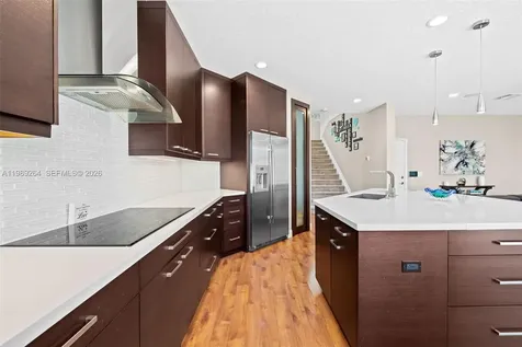 10237 NW 53rd Court Coral Springs FL 33076