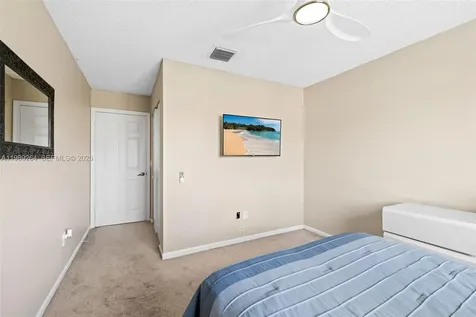 10237 NW 53rd Court Coral Springs FL 33076