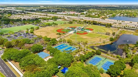10237 NW 53rd Court Coral Springs FL 33076