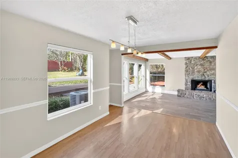 8435 NW 6th Avenue Gainesville FL 32607
