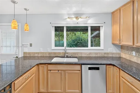 8435 NW 6th Avenue Gainesville FL 32607
