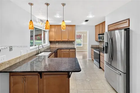 8435 NW 6th Avenue Gainesville FL 32607