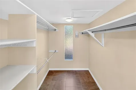 8435 NW 6th Avenue Gainesville FL 32607