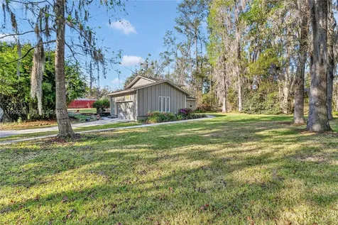 8435 NW 6th Avenue Gainesville FL 32607