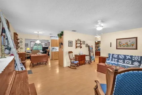5060 SW 29th Avenue Dania Beach FL 33312