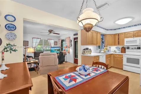 5060 SW 29th Avenue Dania Beach FL 33312