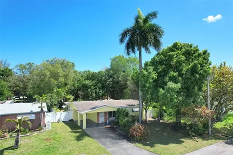 5060 SW 29th Avenue Dania Beach FL 33312