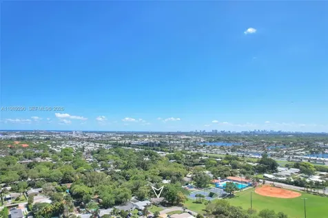 5060 SW 29th Avenue Dania Beach FL 33312