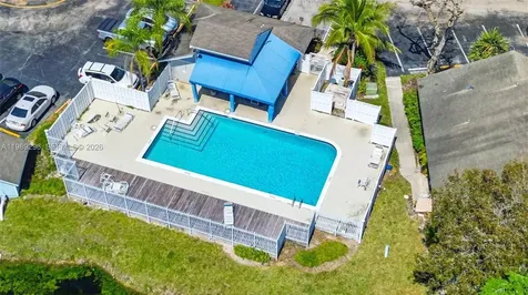 2074 Champions Way North Lauderdale FL 33068