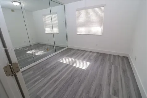 16531 NE 35th Avenue North Miami Beach FL 33160