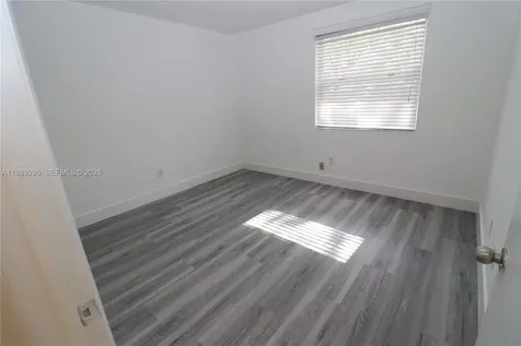 16531 NE 35th Avenue North Miami Beach FL 33160