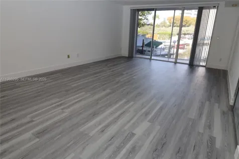 16531 NE 35th Avenue North Miami Beach FL 33160
