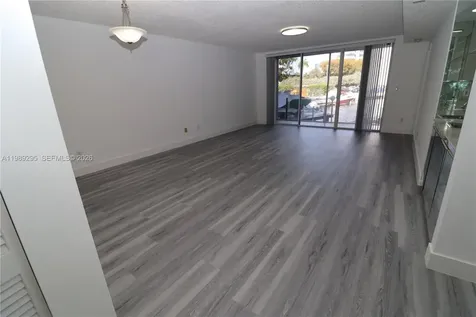 16531 NE 35th Avenue North Miami Beach FL 33160