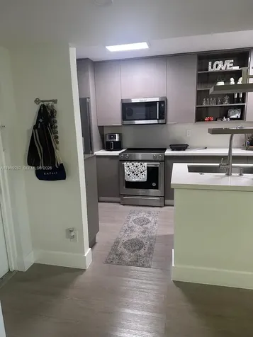 1811 Sabal Palm Drive Davie FL 33324