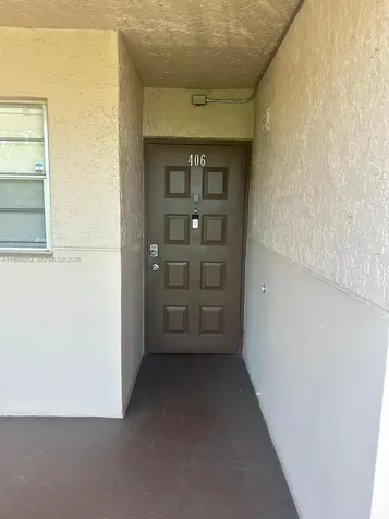 1811 Sabal Palm Drive Davie FL 33324