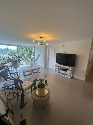 1811 Sabal Palm Drive Davie FL 33324