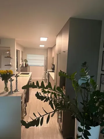 1811 Sabal Palm Drive Davie FL 33324