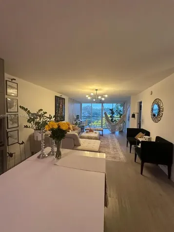 1811 Sabal Palm Drive Davie FL 33324