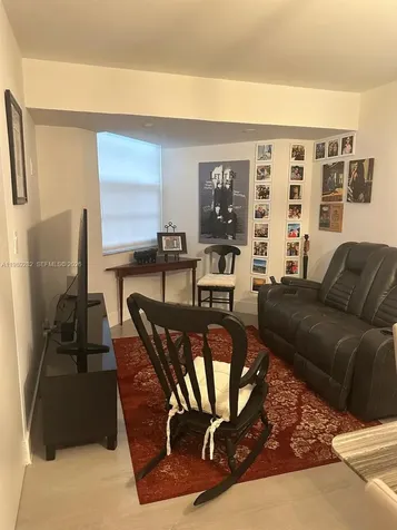 1811 Sabal Palm Drive Davie FL 33324