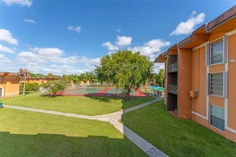 9437 SW 76th Street Miami FL 33173