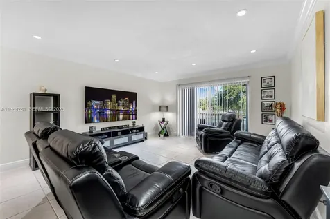 9437 SW 76th Street Miami FL 33173