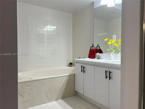 543 Racquet Club Road Weston FL 33326