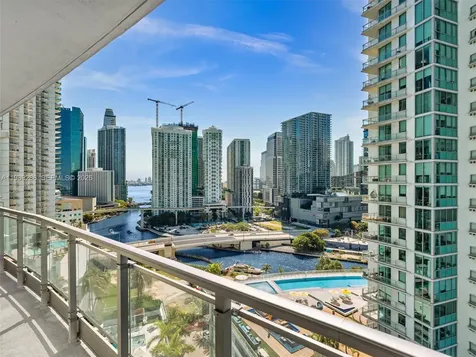90 SW 3rd Street Miami FL 33130