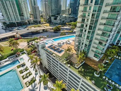 90 SW 3rd Street Miami FL 33130